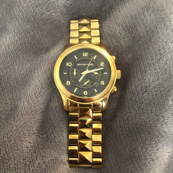 COPY - Michael Kors Pyramid Runway Watch - Picture 7 of 9